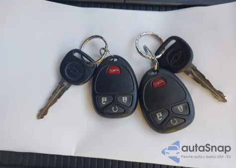 2010 Chevrolet Traverse Lt z USA, uszkodzony, nr VIN 1GNLRFED8AJ224217